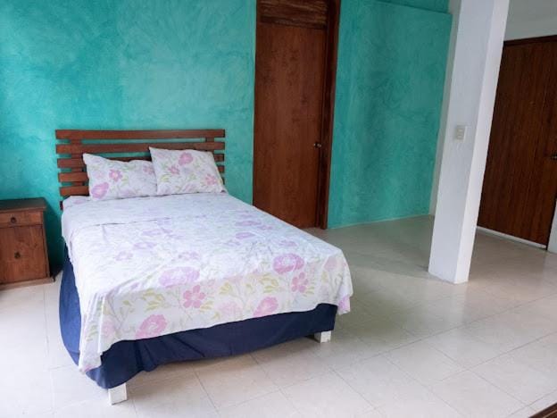 Casa de la abuela costeña House in Puerto Escondido