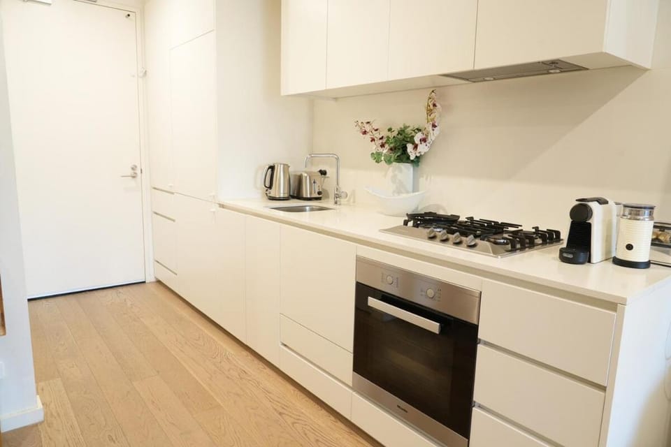 St Kilda Fitzroy St apt in secure luxury building Apartment in Saint Kilda