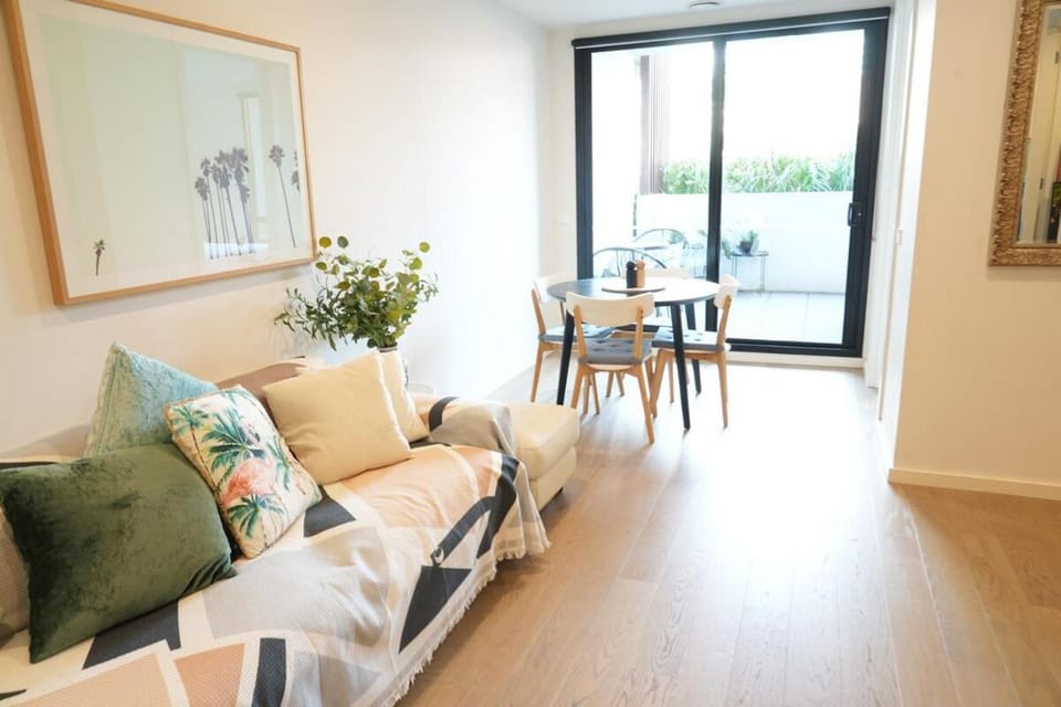 St Kilda Fitzroy St apt in secure luxury building Apartment in Saint Kilda