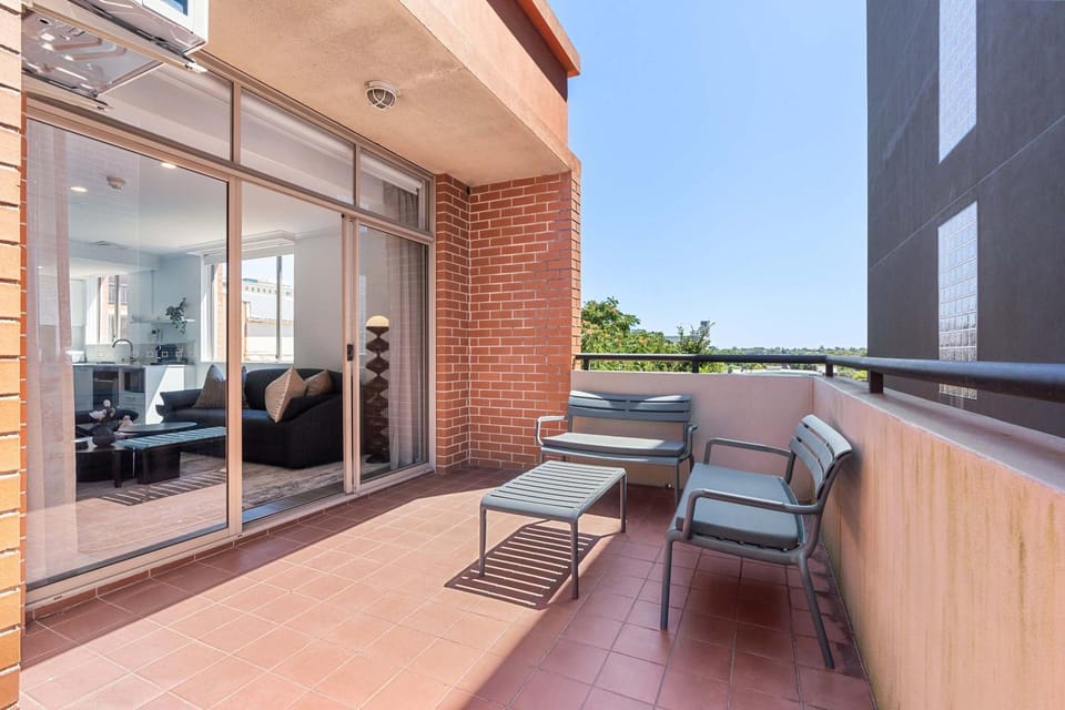Camperdown Cozy Corner 6 Apartment in Sydney