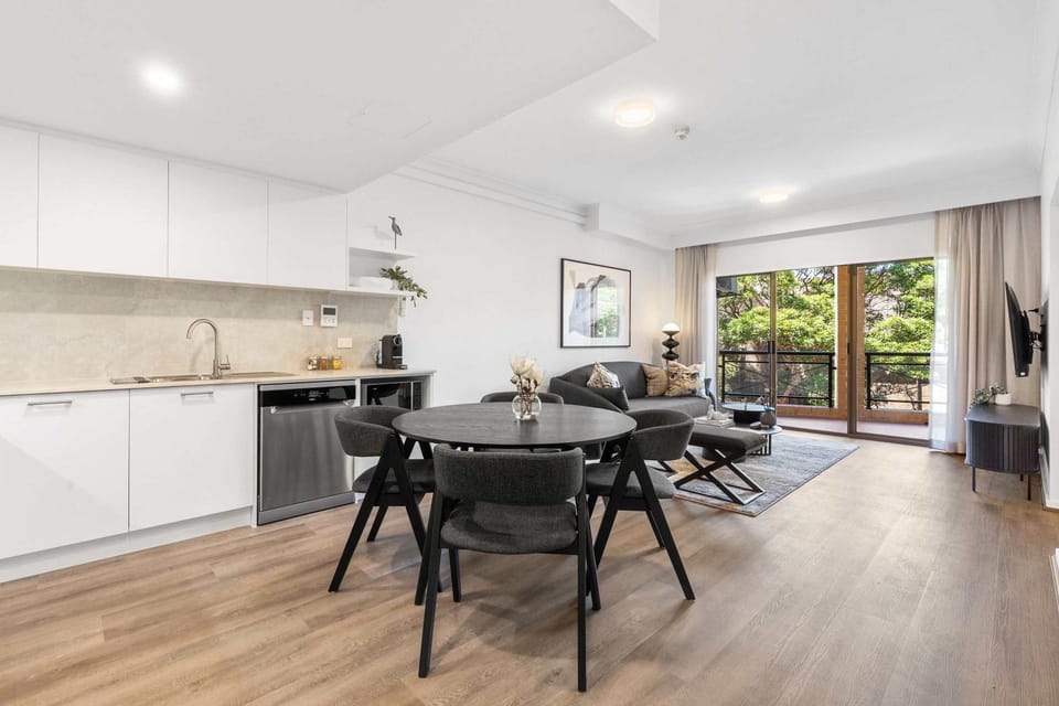 Camperdown Cozy Corner 7 Apartment in Sydney