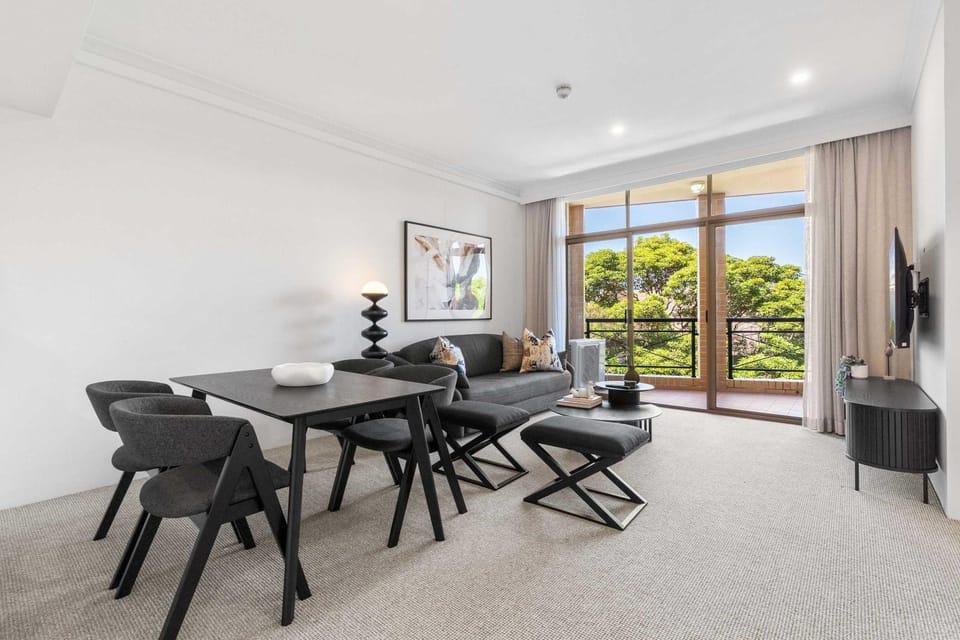 Camperdown Cozy Corner 8 Apartment in Sydney