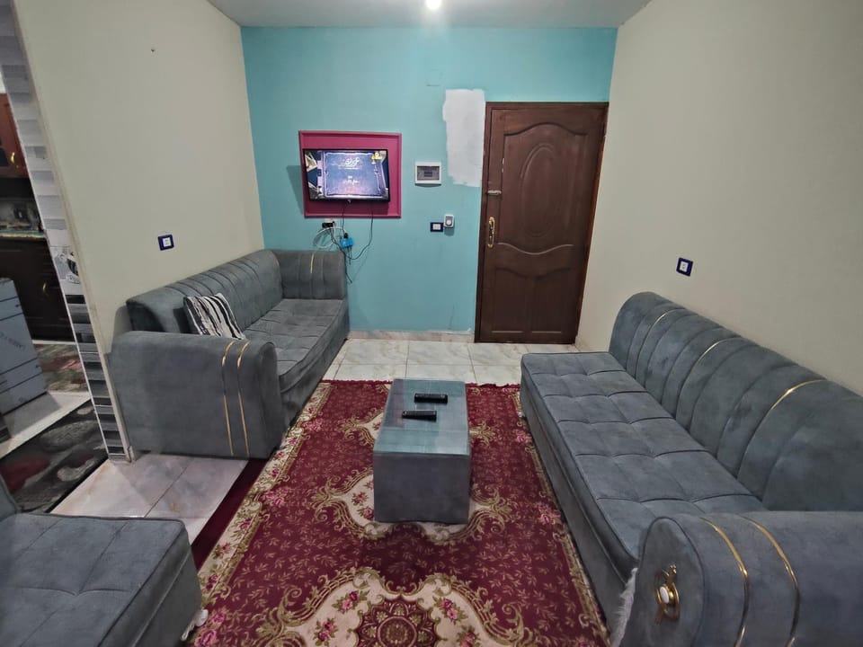 شقه مفروشه جميله جدا بموقع متميز 4 Apartment in Cairo Governorate