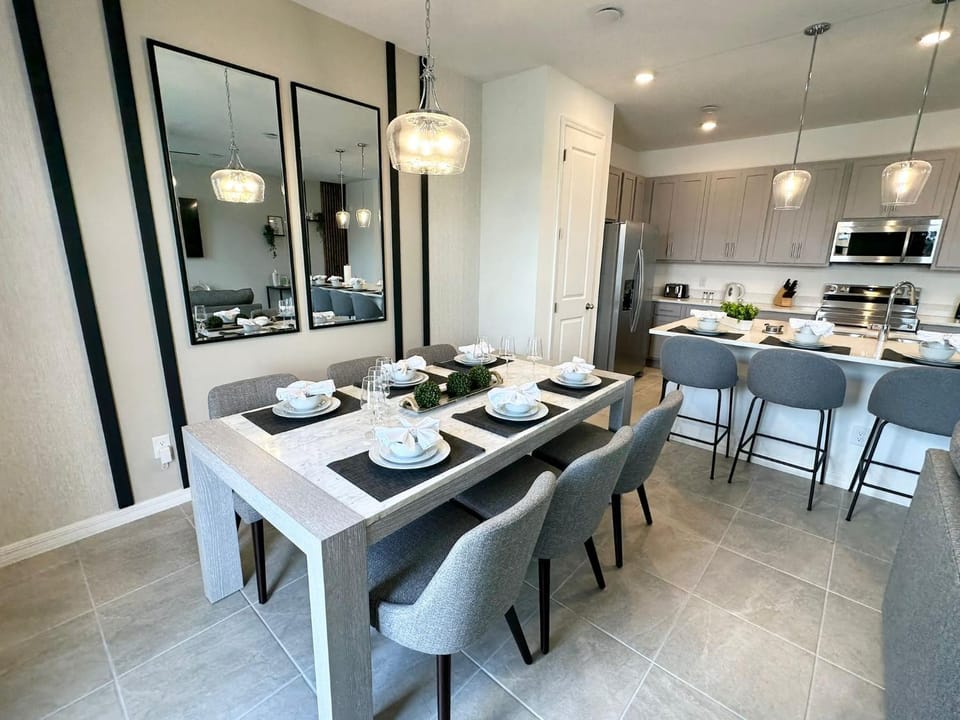 Awesome 3 bedroom townhome close to Orlando 330 House in Four Corners