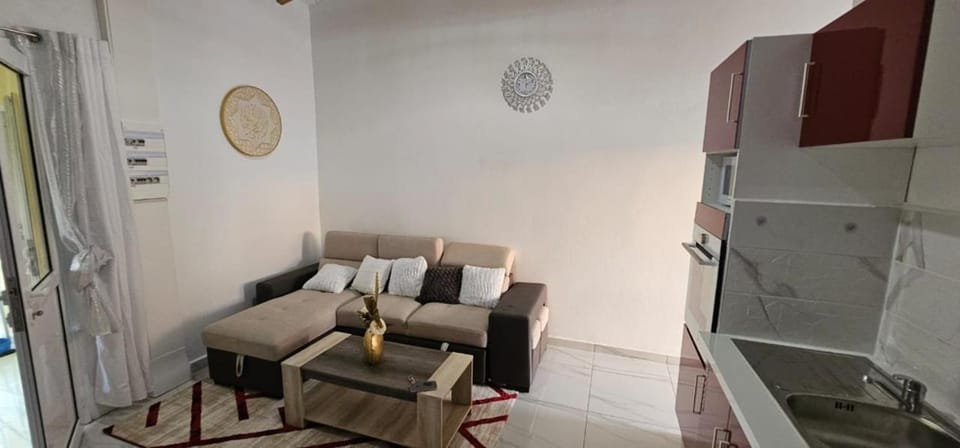 Dyna condo two Apartment in Leeward Islands