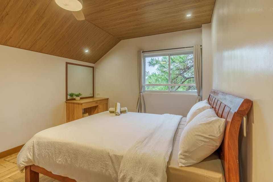 Orange House A#4 - Attic Apartment in Baguio