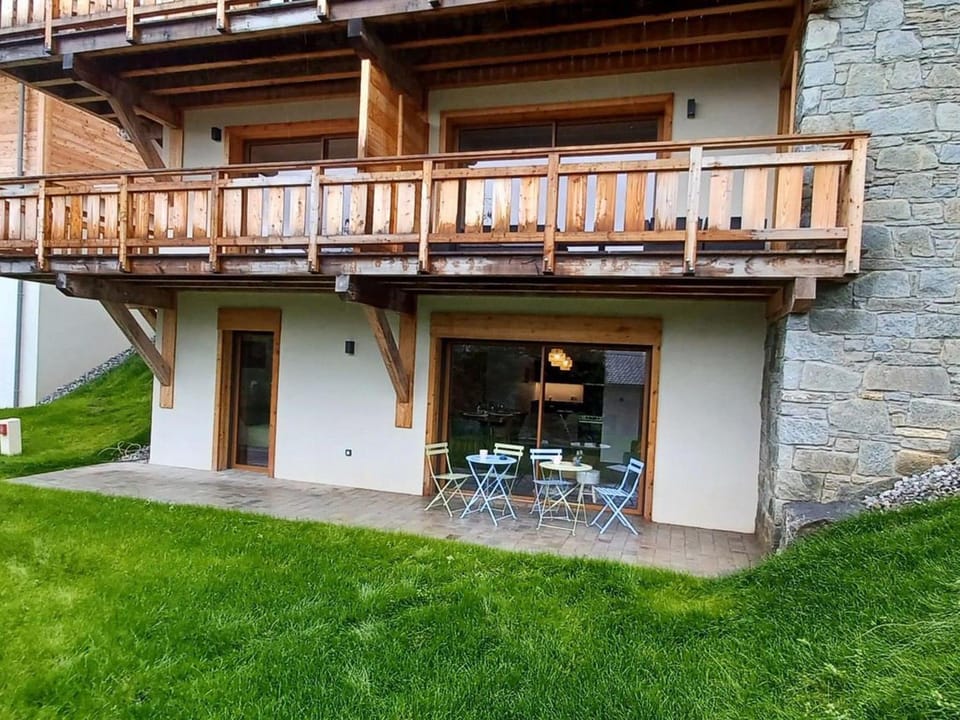 Appartement neuf à Morzine, 6 pers, terrasse, parking - FR-1-684-68 Apartment in Montriond