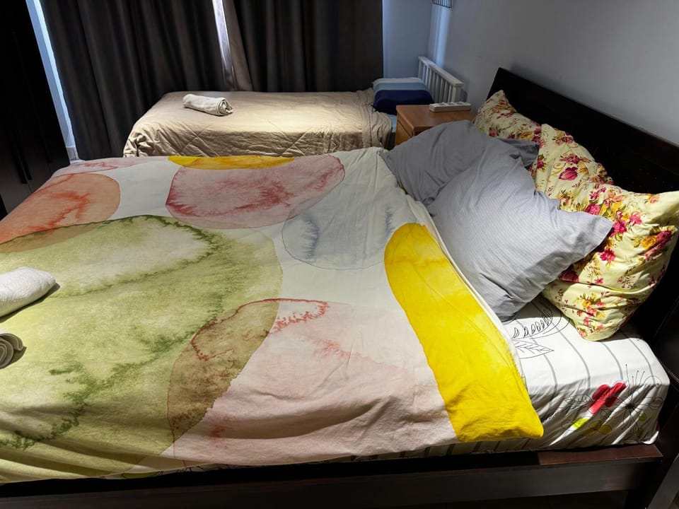 3R2B Homestay Puchong behind Bandar Puteri Apartment in Subang Jaya