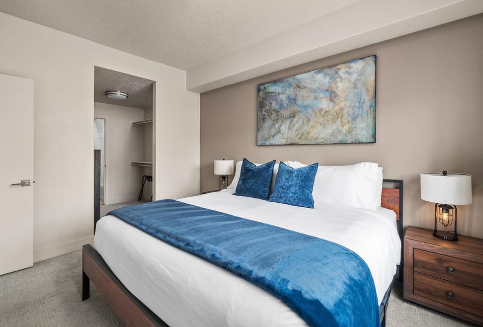 Bed, Bedroom, wardrobe