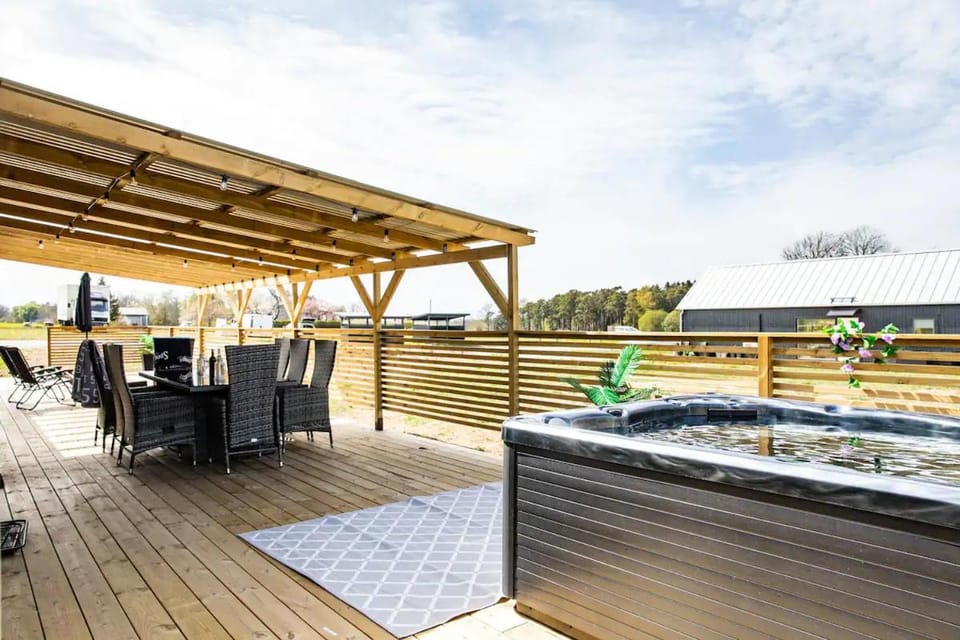 Patio, Hot Tub, View (from property/room), Balcony/Terrace