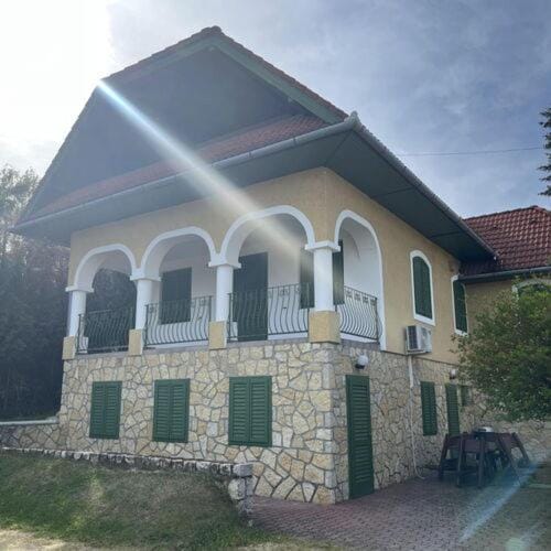 SzaSza apartman House in Hungary