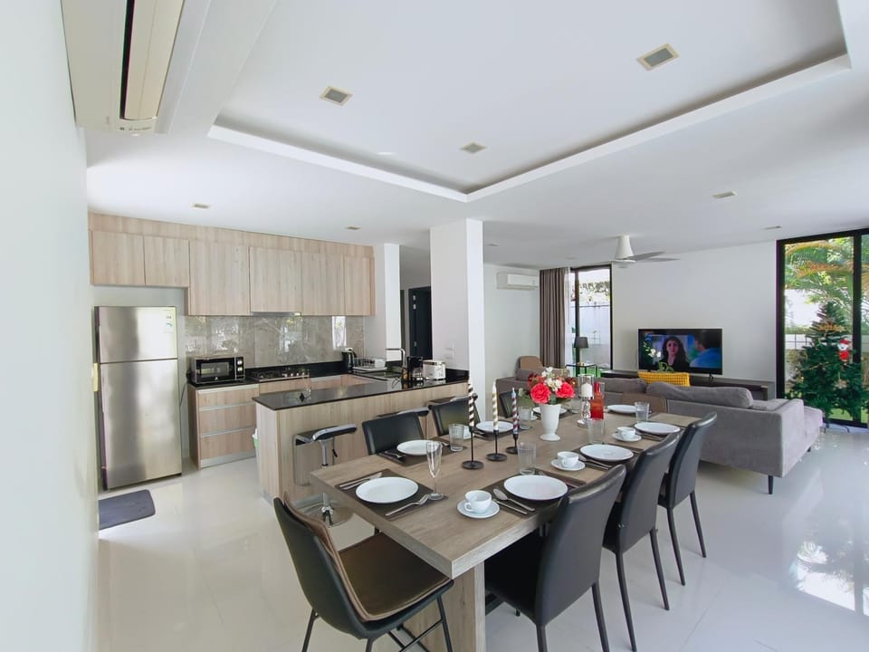 五卧泳池现代别墅 普吉岛豪华庄园 悦榕庄 Laguna Park 2 Villa in Thep Krasatti