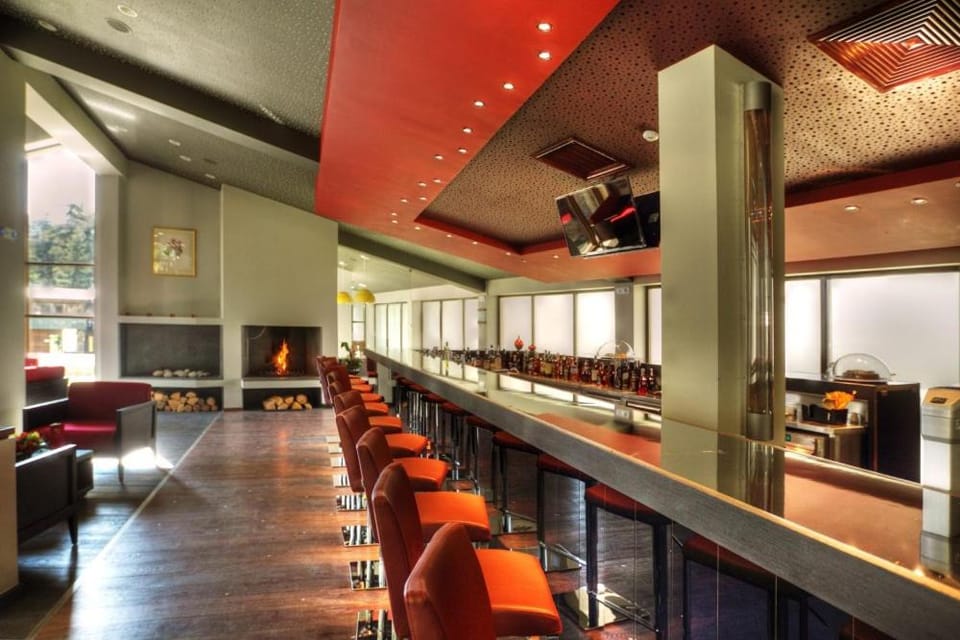Lounge or bar