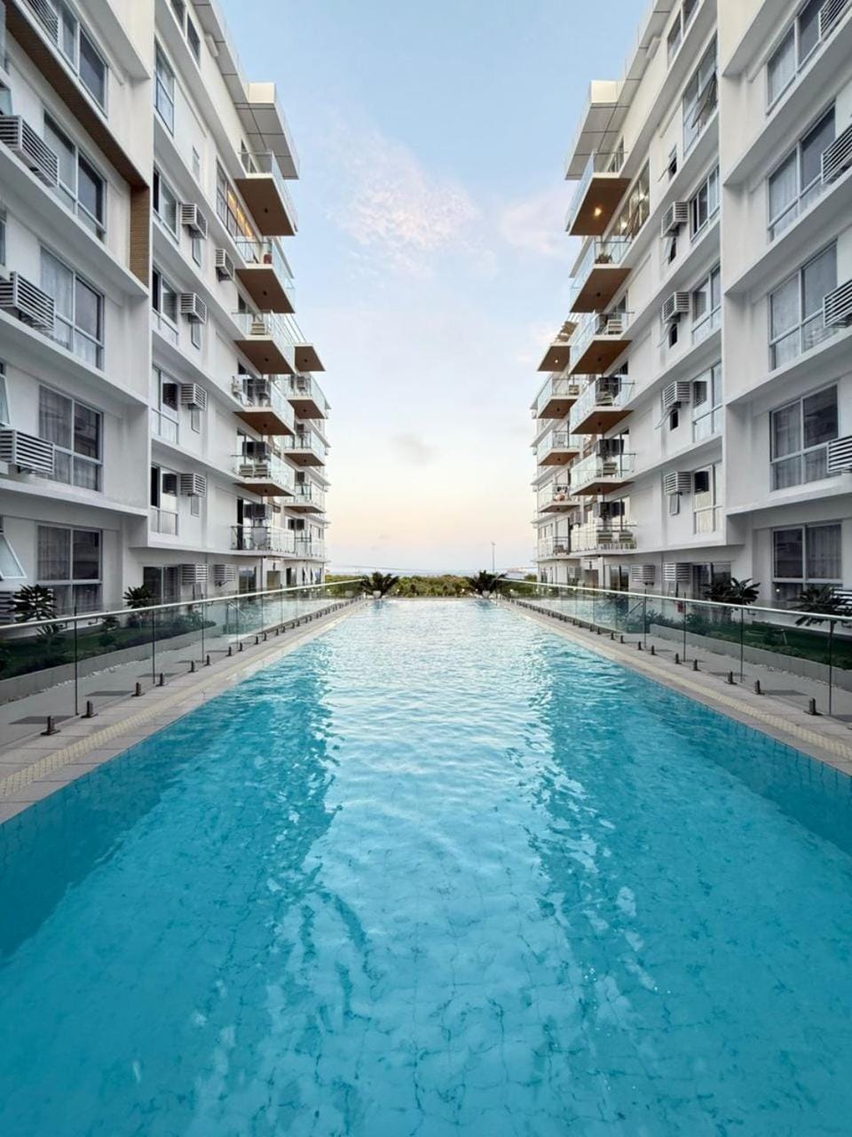 Property building, Swimming pool