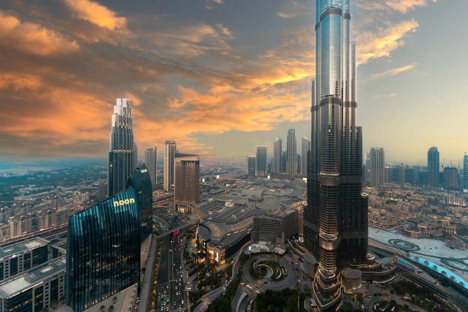 Nearby landmark, City view, Sunset