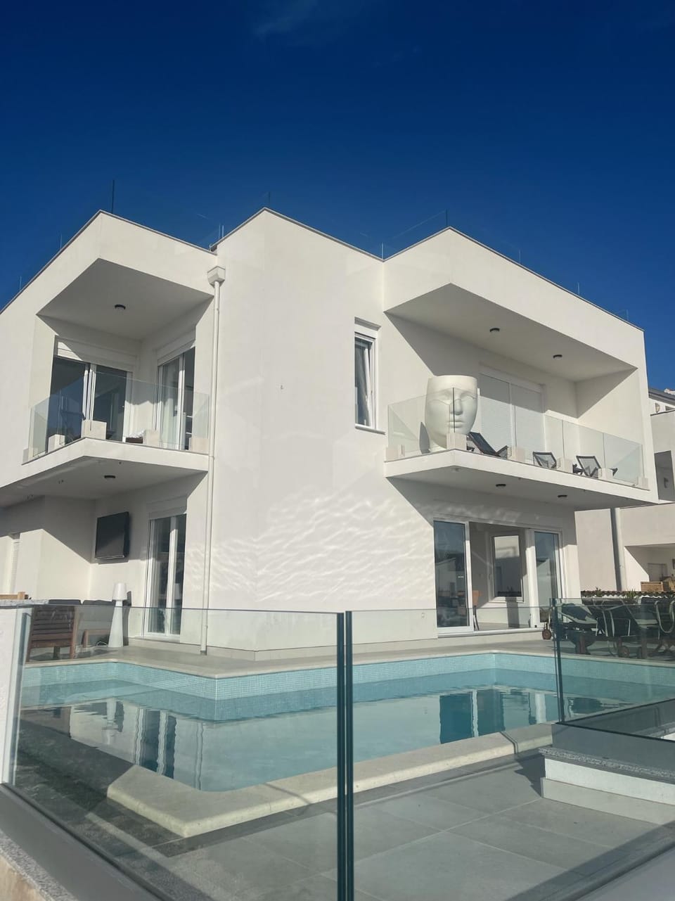 Property building, Pool view, Swimming pool