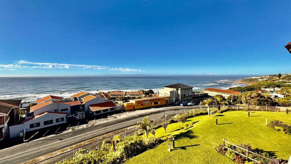 Nearby landmark, Day, Neighbourhood, Natural landscape, Bird's eye view, City view, Sea view