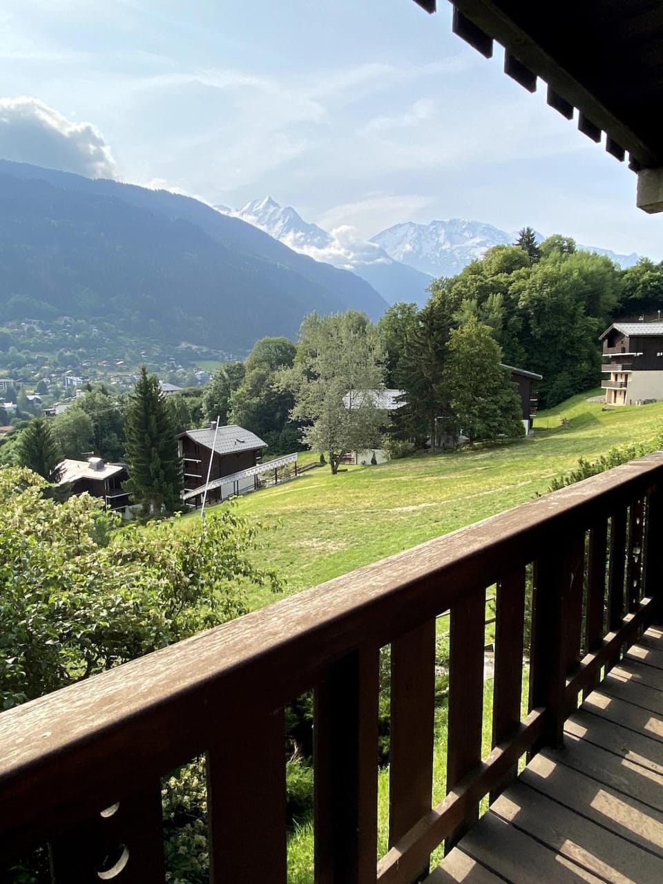 Nearby landmark, Day, Natural landscape, Mountain view