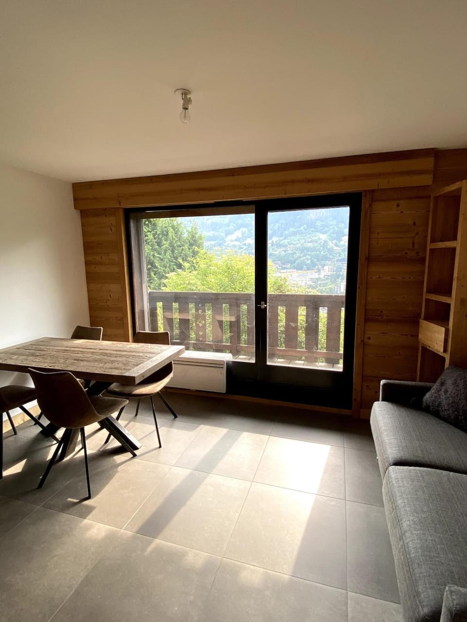Natural landscape, View (from property/room), Balcony/Terrace, Living room, Seating area, Dining area, Mountain view