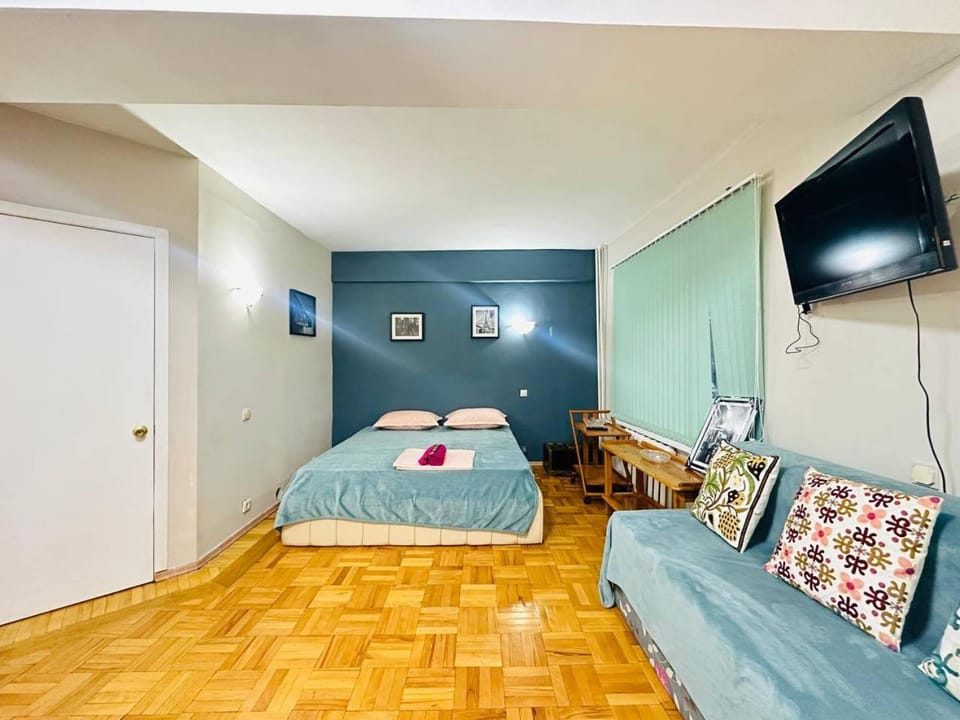 Уют в Центре Золотого Квадрата на Пушкина рядом с метро и парками Apartment in Almaty