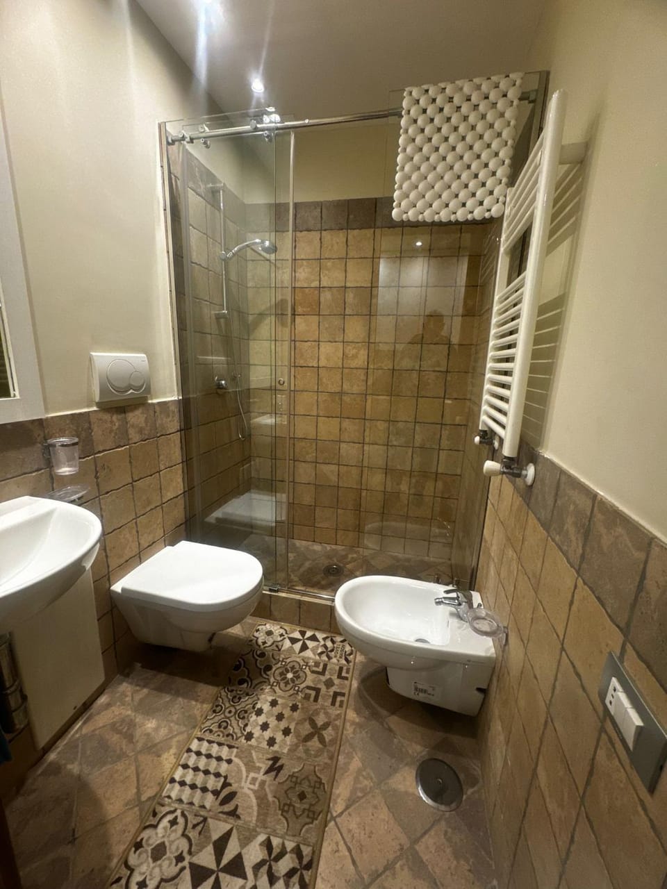Shower, Toilet, Bathroom, bidet