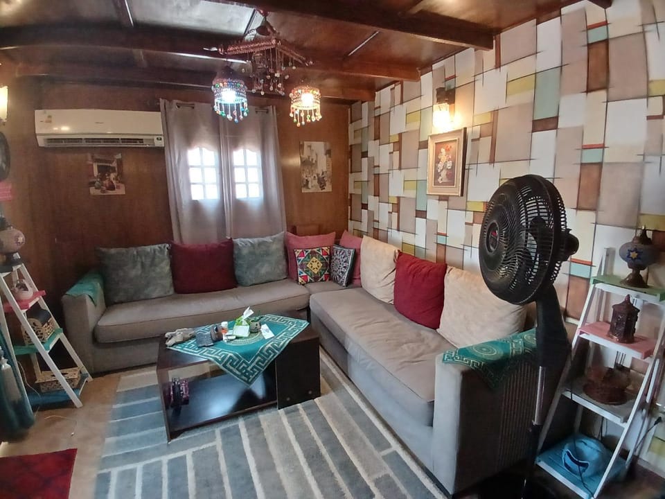 شقة رائعة رووف بإطلالة عل الأهرامات Apartment in Egypt