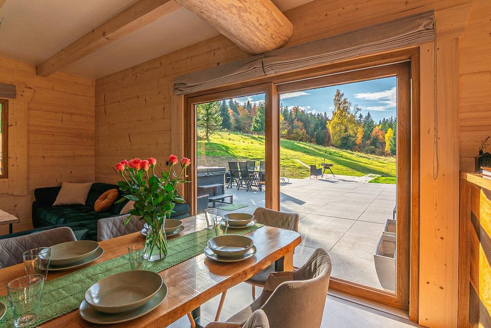 Day, Natural landscape, Garden, Living room, Dining area, Garden view