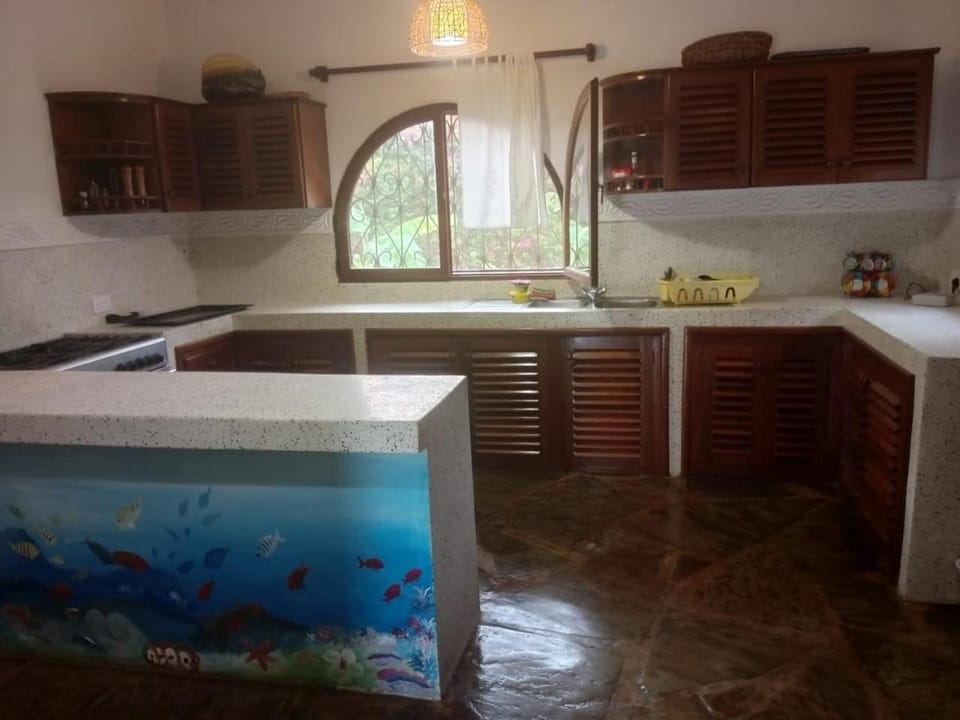 Villa Eden Bed and Breakfast in Kenya