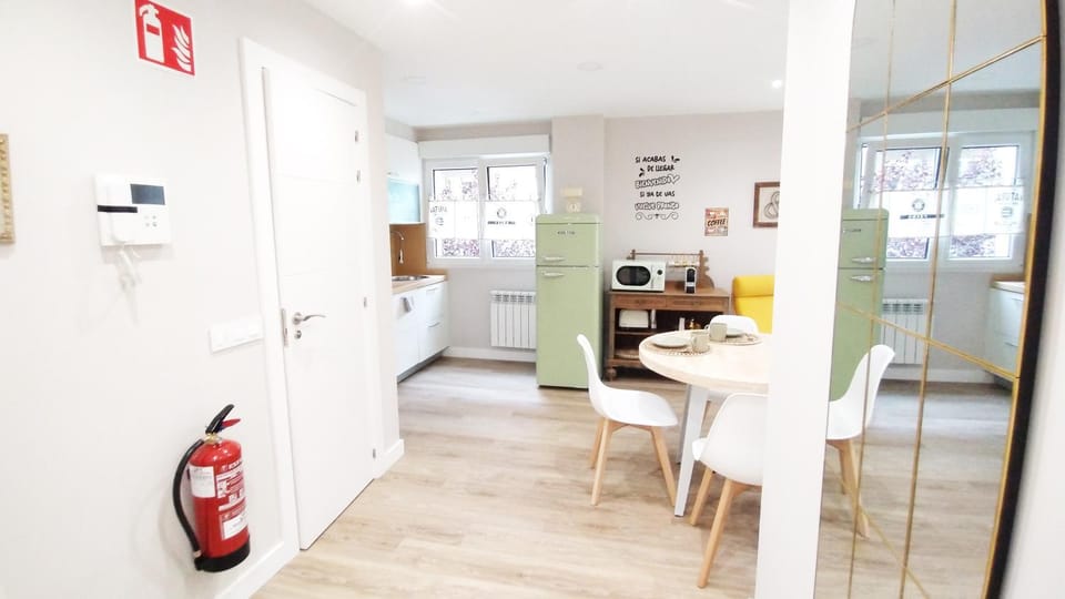 Apartamento Ezcurdia II Apartment in Gijón