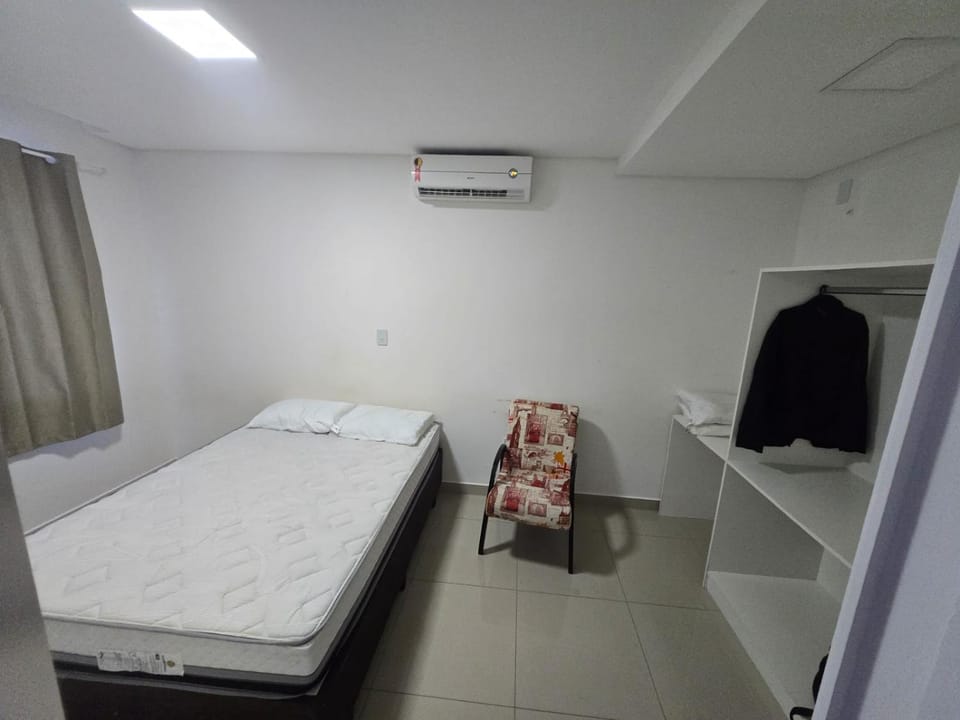 Bed, Photo of the whole room, Bedroom, air conditioner