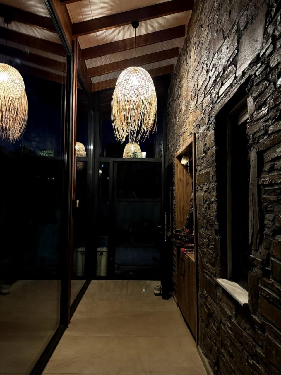 Facade/entrance, Night