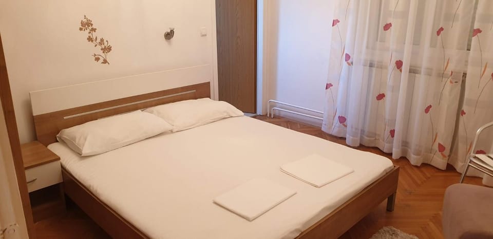 Snjezana 8 Apartment in Supetarska Draga