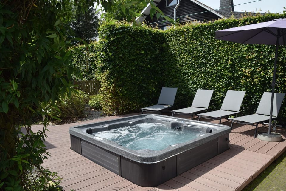 Summer, Garden, Hot Tub, Balcony/Terrace