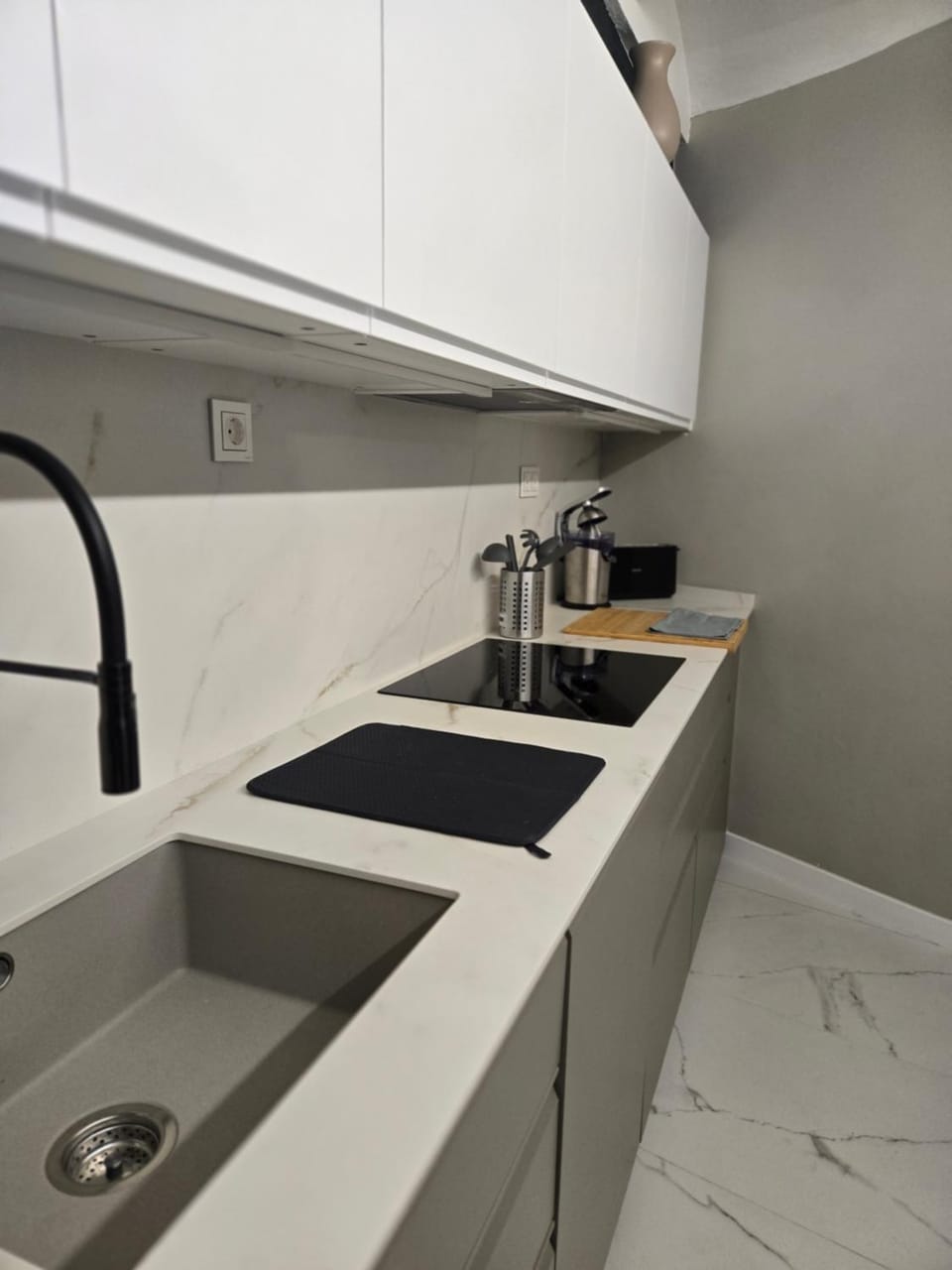 Kitchen or kitchenette, stove