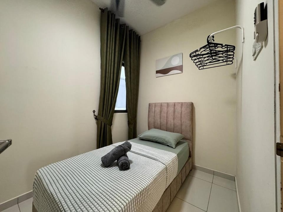 Peaceful 3BR 2B with Pool 10pax Wangsa Maju near Wangsa Walk Apartment in Federal Territory of Kuala Lumpur