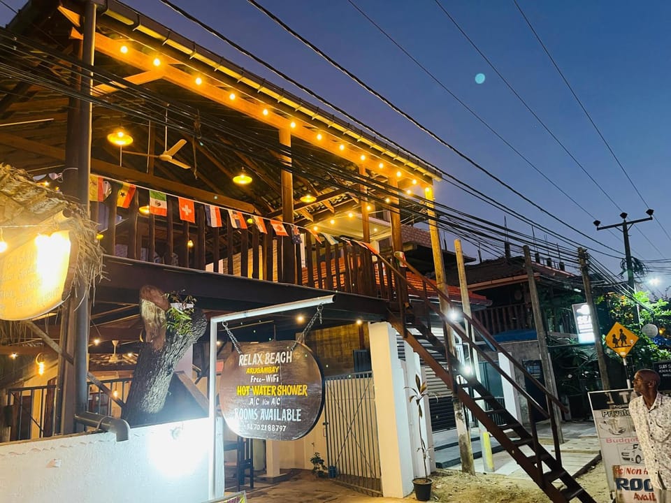 Property building, Restaurant/places to eat