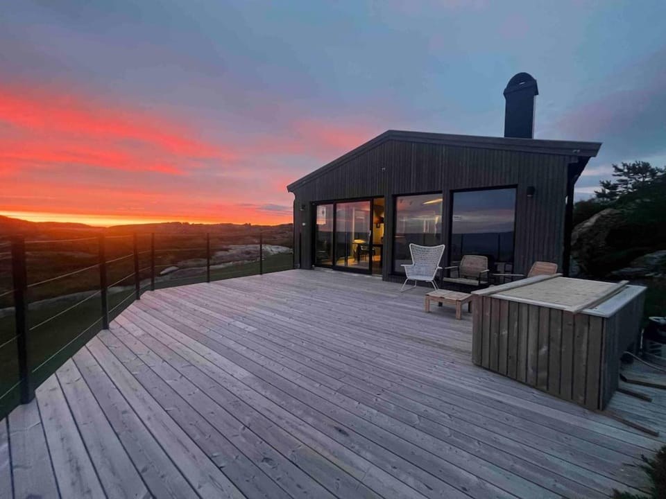 Patio, Natural landscape, View (from property/room), Balcony/Terrace, Sunset