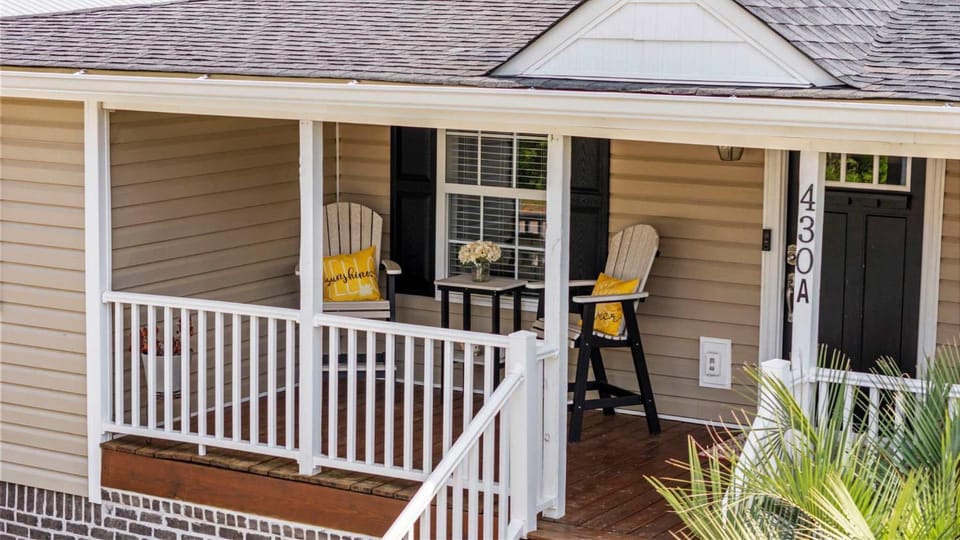 Property building, Balcony/Terrace