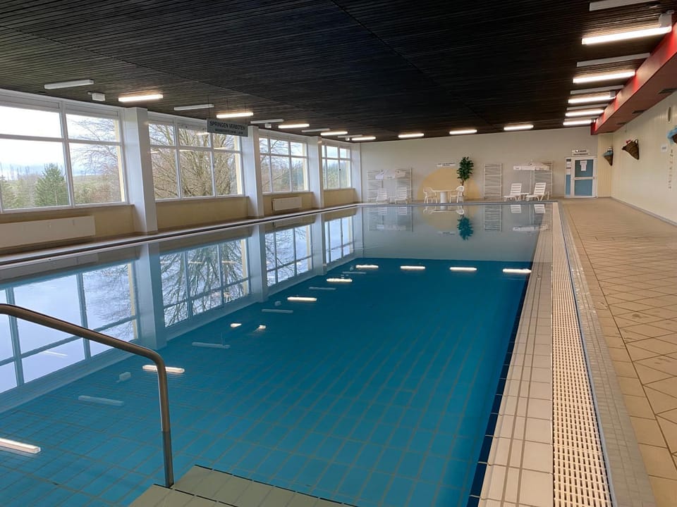 Swimming pool, Swimming pool, Sports