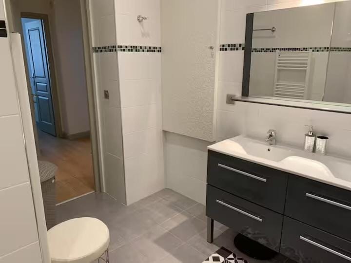 3P Cannes Centre 2min Palais des Festivals,Rue du Antibe location Apartment in Cannes