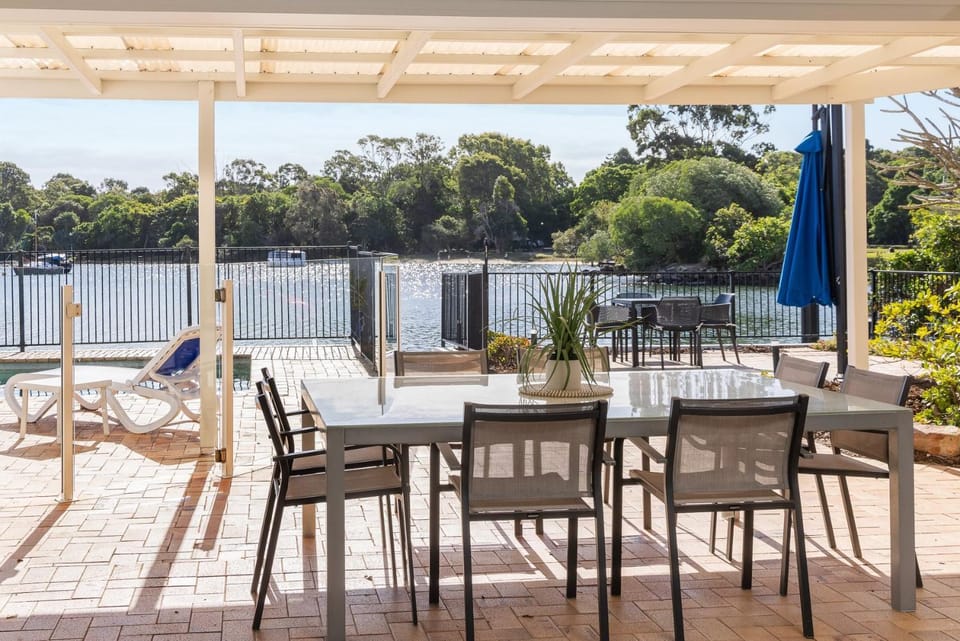 Breathtaking River Views on Noosa Parade House in Noosa Heads