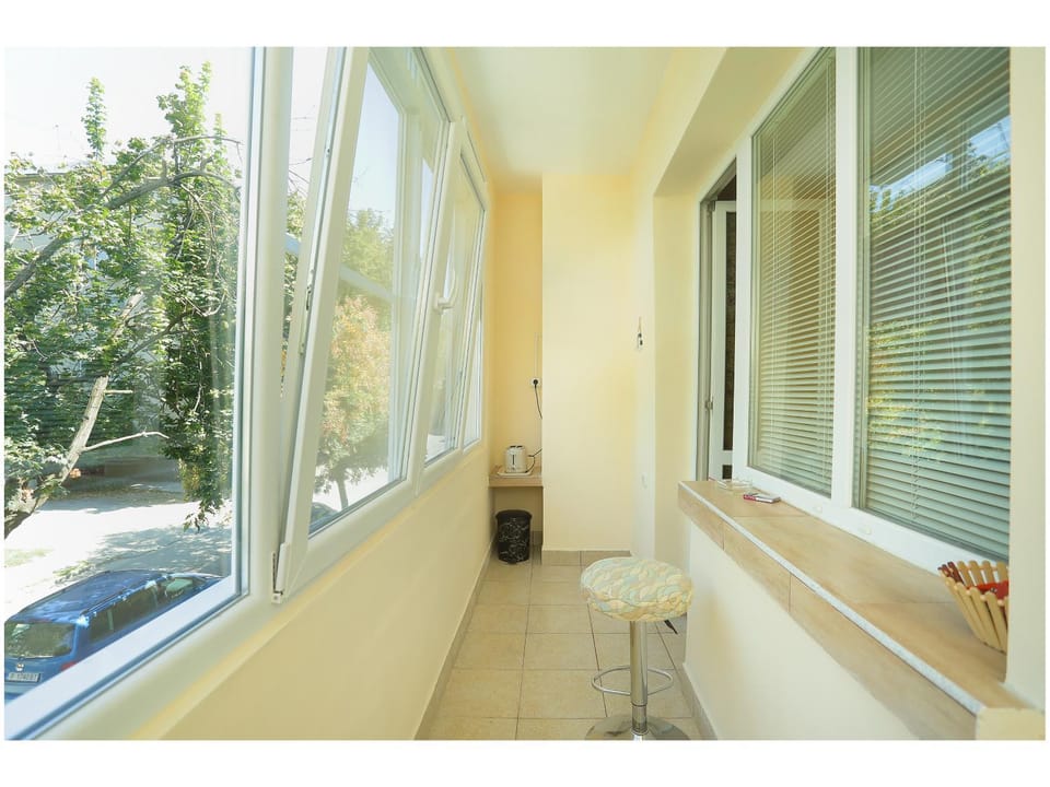 Balcony/Terrace, Balcony/Terrace