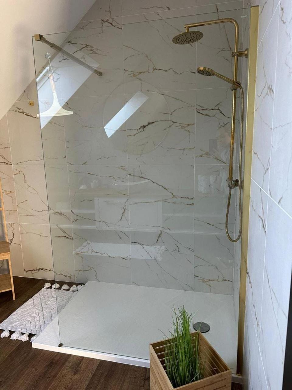 Shower, Bathroom