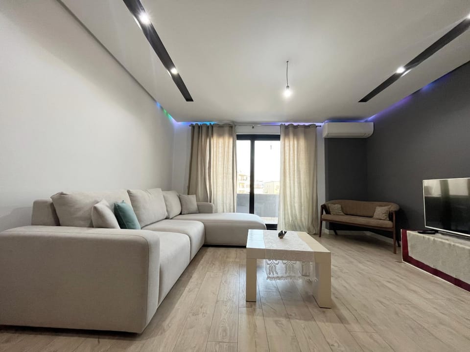 B2 Apartment 3 Apartment in Tirana