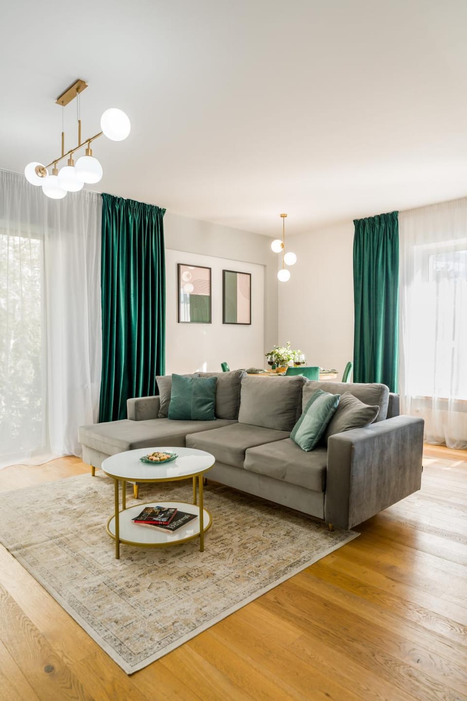 Living room, Seating area, Dining area, air conditioner