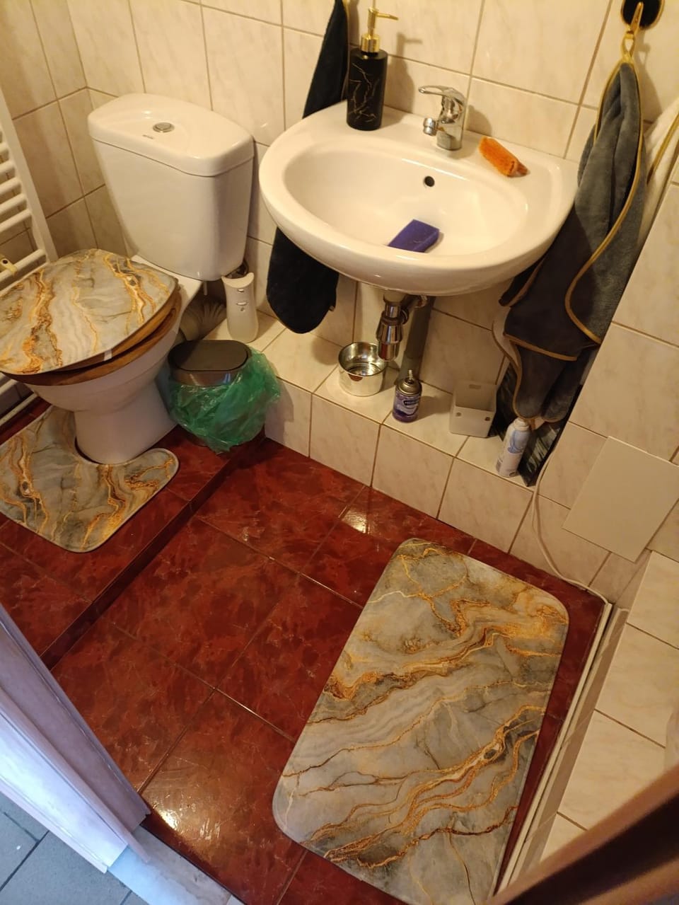 Toilet, Bathroom