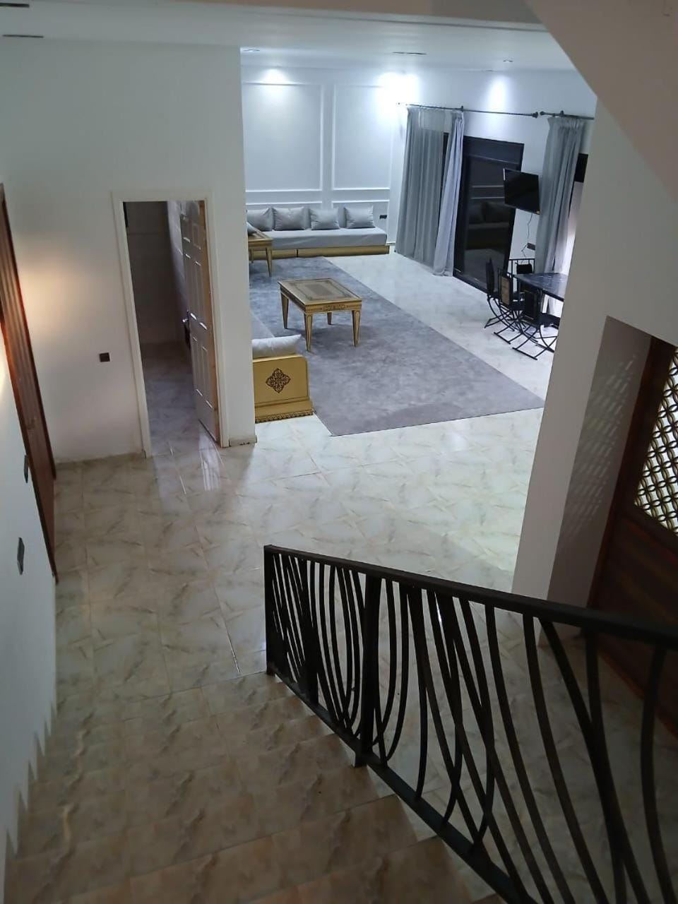 Seating area