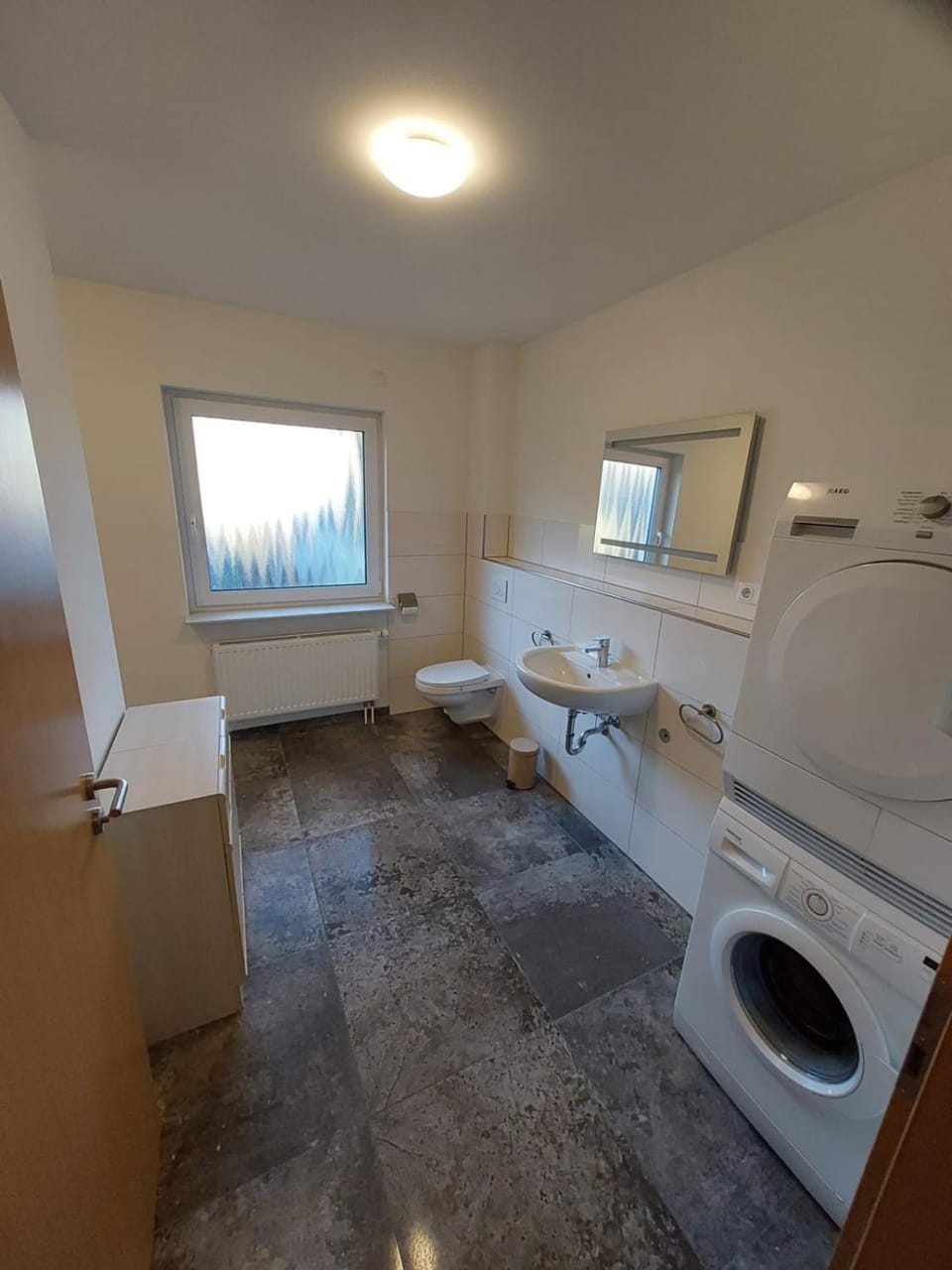 Toilet, Bathroom, washing machine, dryer