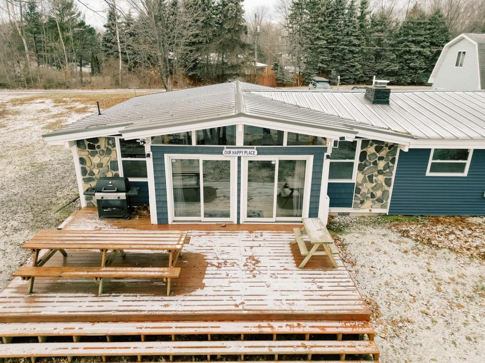 Patio, Day