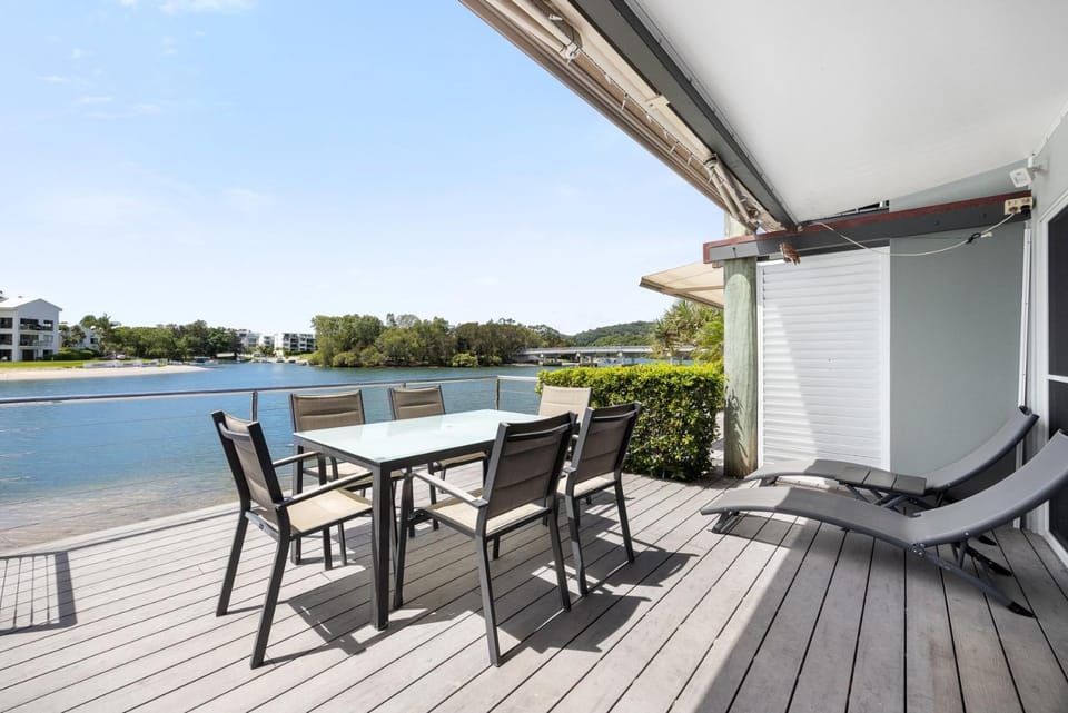 Driftwood 6 Private Beach Stay Apartment in Noosa Heads